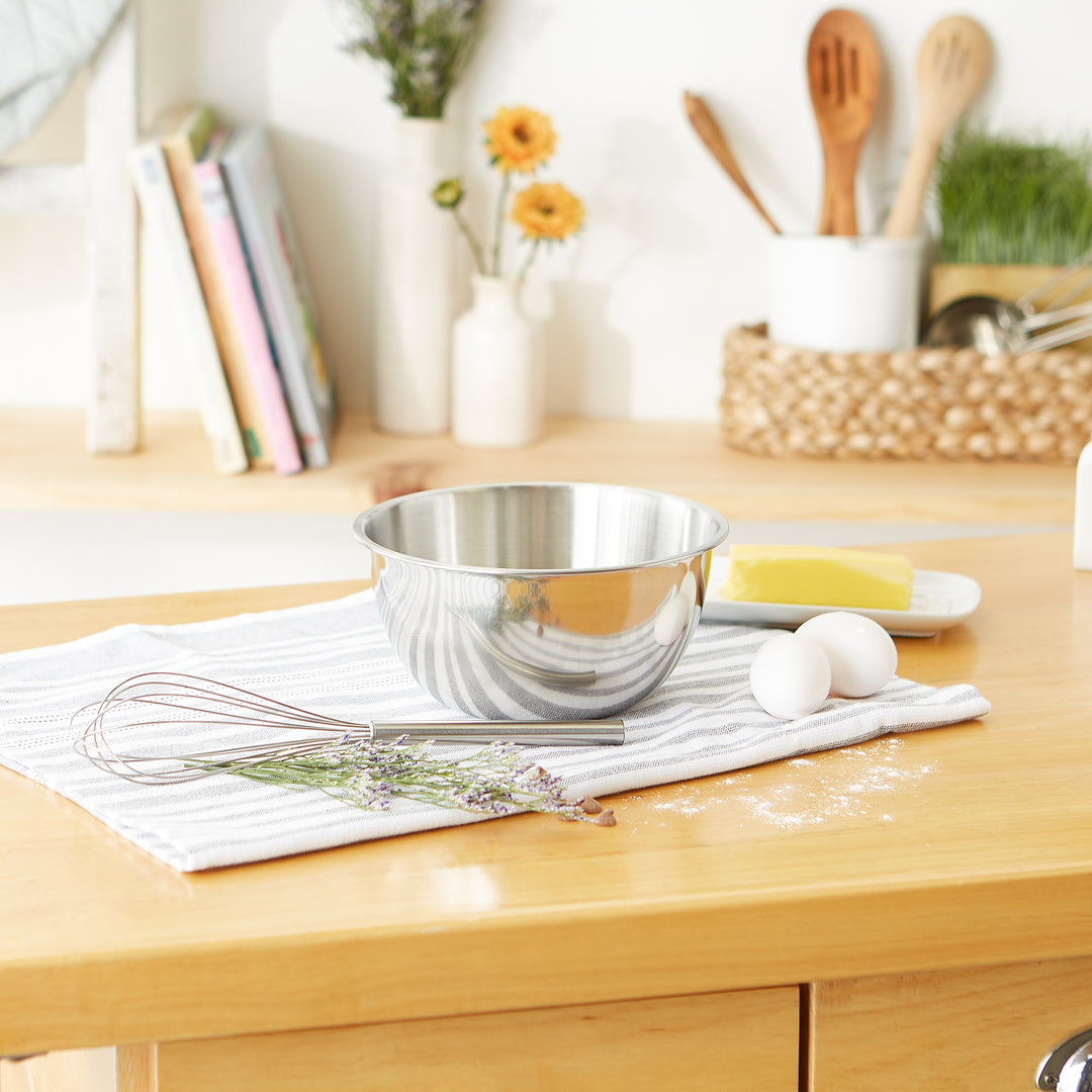 Endurance® 2 Qt Mixing Bowl - Stainless Steel – RSVP International