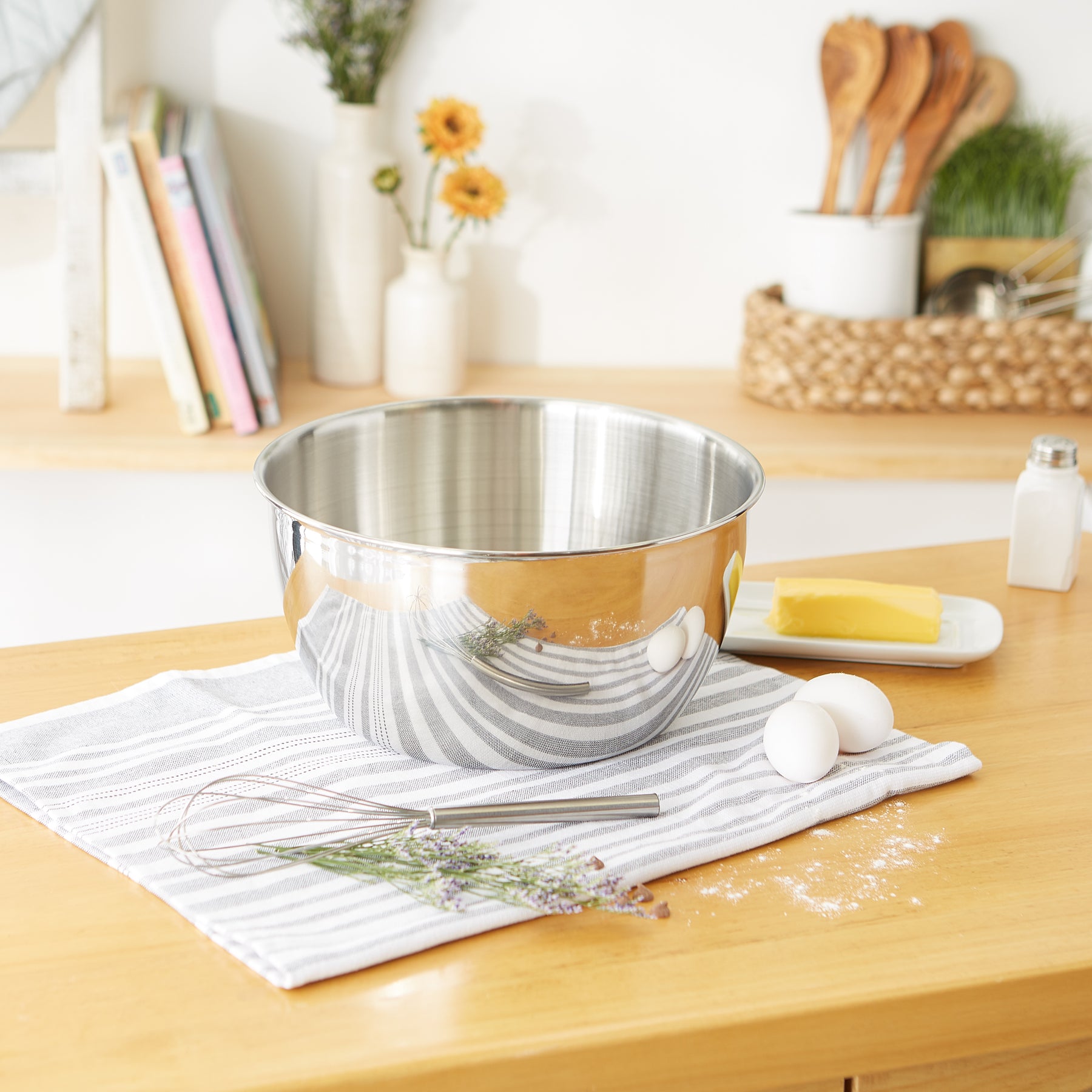 8 Qt Mixing Bowl - Stainless Steel – RSVP International